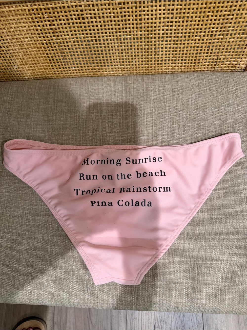 Wildfox Pink “Morning sunrise run on the beach bikini bottom s M